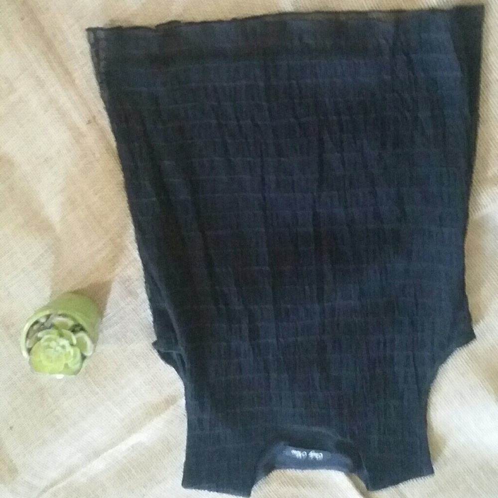 Tags removed never wore. Cute Black lined top. - Picture 1 of 4